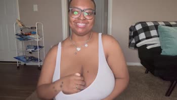 Didi Daloress's Ebony Delight: Big Natural Tits and Sloppy Sucking