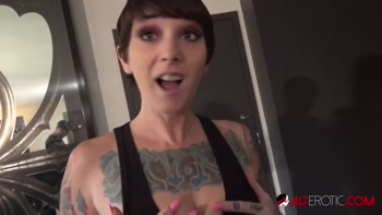 Sully Savage & Sascha Ink: Tattooed Tease in Steamy Hardcore