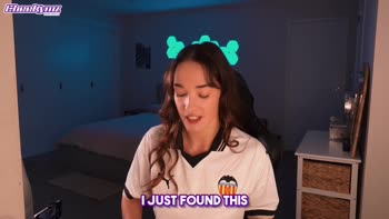 Cheekymz's Cute Reaction to Uncensored Futanari Masturbation
