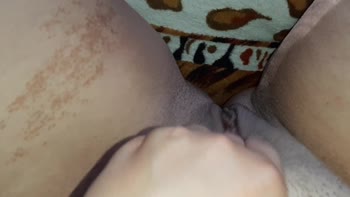 IkaSmokS' Sizzling Threesome Solo & Lesbian Fun