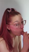 Petitesubkitten's Redhead Rendezvous: Sloppy Deepthroat and Cumshot Showdown