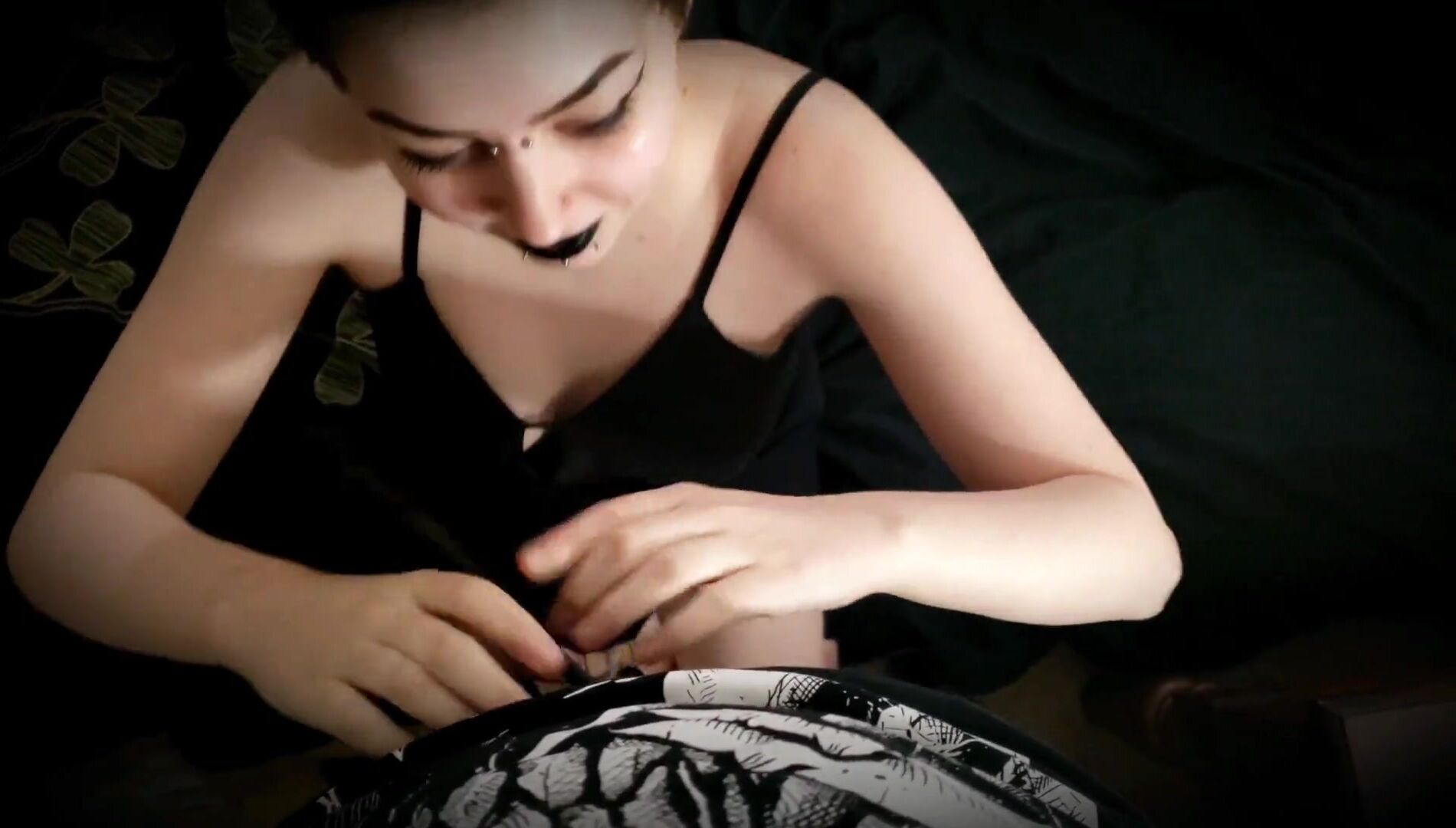 (4k 60fps) Goth chick sucks my cock with black lipstick