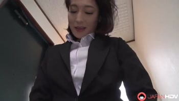 Marina Matsumoto's Office Orgasm: Close-Up Delight
