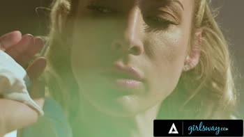 Petite Blonde Coco Lovelock Teases Aiden Ashley With Sensual Shower Fingering