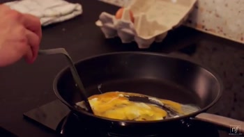 Take A Bite - S40:E8