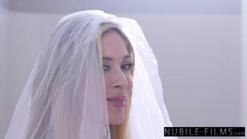 Aiden Ashley's Romantic Honeymoon Seduction with Chad Alva