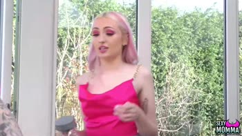Kitty Marie's Sizzling Step Mom Workout