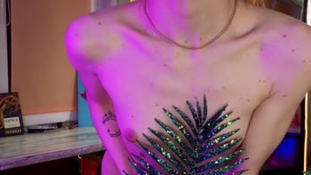 Izi_fox's Seductive Solo: Redhead Sizzles in HD Masturbation