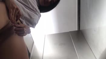 Alexa Joes' Campus Confessions: Public Bathroom Orgasm