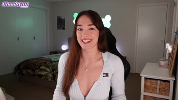 Cheekymz's Solo Delight: Petite Brunette Masturbates to Anime Dreams