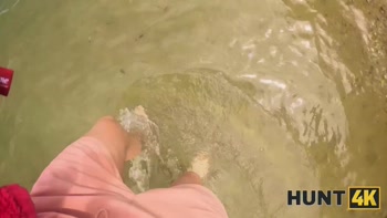 HUNT4K. She immediately started sucking a Stranger's Dick