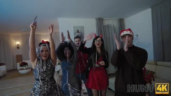 HUNT4K. Bad Santa Sex