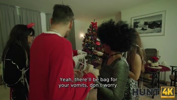 HUNT4K. Bad Santa Sex