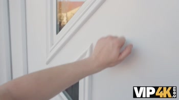 VIP4K. Sooky Sin Shows her Boobs for Money and Cheats