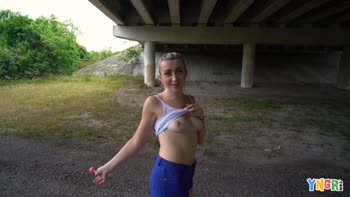 Cameron Mynx's Rousing Outdoor Romp: Teen (18+) Blonde Seduction