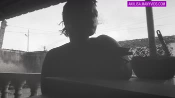 AKIILISAH - Akiilisa's Morning Smoke: Exclusive Ebony Solo