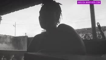 AKIILISAH - Akiilisa's Morning Smoke: Exclusive Ebony Solo