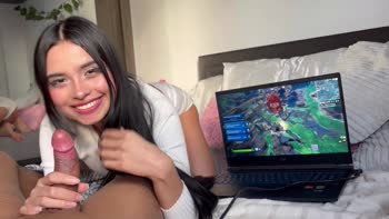 Mesukosei_69's Sassy Stepsister Seduction: Big Ass Latina POV Blowjob