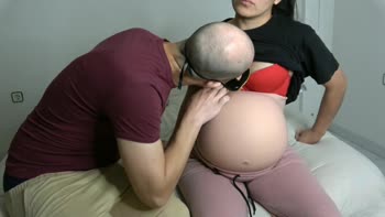Pregnant English Teacher Seduces Boss in Steamy Tit-Sucking & Bukkake Extravaganza with Yellow Phantom Castle