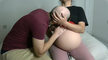 Pregnant English Teacher Seduces Boss in Steamy Tit-Sucking & Bukkake Extravaganza with Yellow Phantom Castle