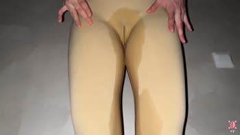carolinajackson - Carolina's Sizzling Solo: Wet Leggings, Huge Squirt & Fit Fantasies