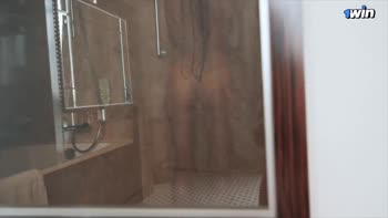 Julie Jess's Steamy Shower Stare-Down: 'Screw Me or Tell Mom
