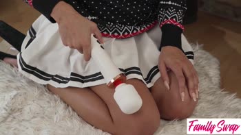 Aaliyah Love's Christmas Gift to Alexis Tae: Double-Penetration Bliss