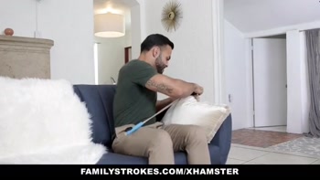 FamilyStrokes - Step Uncle Fucks Sexy Babe Penelope White