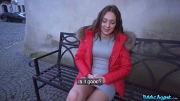 She goes from Park Bench to Pounded Pussy - Public Agent