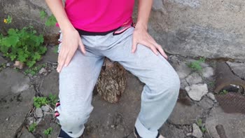 Lesbian_illusion's Risky Delight: Lunch Break Orgasm in Public
