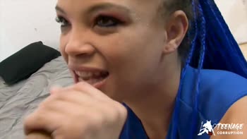 Teen (18+) Cheerleader's Kinky Debauchery: Armpit Worship & Face-Filling Cumshot