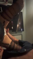 KelseyNSFW's Tiny Wife Squirts & Cums Hard On A Fucking Machine