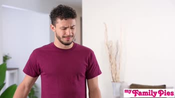 Apollo Banks Seduces Stepbrother with Blonde Bombshell Blowjob and Creampie