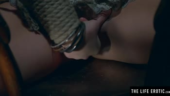 Abandoned Bride's Sensual Solo Session Unleashes Wild Orgasm