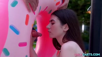 Hot Summer Threesome - Stepbrother Shares Stepsister's Pussy with Friend