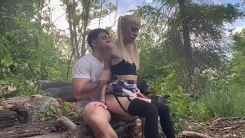 Noahpells Sucks & Licks Sweetkiarita666's Petite Latina Body in the Park