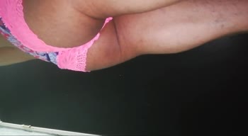 Rey10rey10's Perverted Peek: Big Ass Latina in Lingerie and More