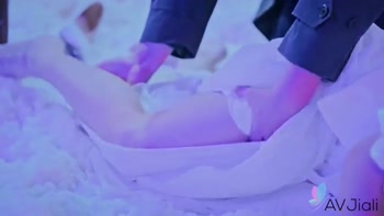 Snow White's Xmas Wish: A Horny Cosplay Blowjob Fantasy
