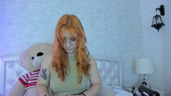 MeryLust's Sweet Submissive Session: Otaku Redhead Masturbates