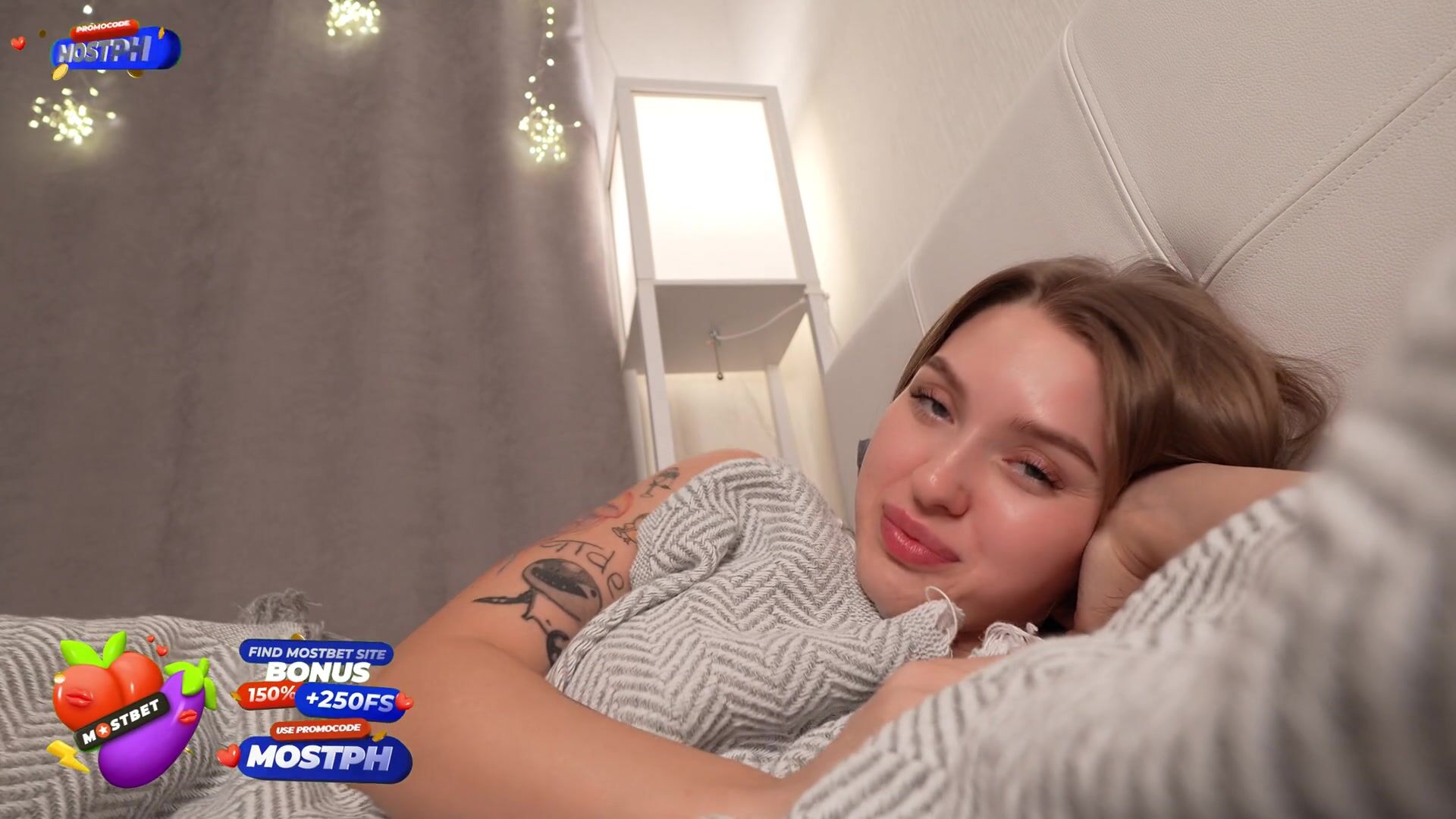 POV Virtual Sex Cumshot: a Sexy Girlfriend Met me from a Business Trip