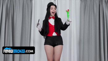 Magician Girl Deep Throats Huge Cock