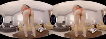 Brooklyn Gray - Brooklyn's Virtual Affair: Solo Play in Reality
