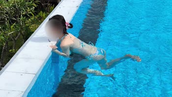 Newyokumaimai's Sweet Teen (18+) Delight: Age Gap Cosplay Bikini Seduction