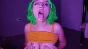 WandaDoll's Ahegao Adventure: Big Tits, Cosplay, & Orgasms Galore!