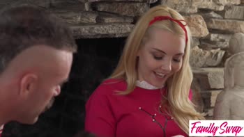Christmas Orgy with Aaliyah Love, Alexis Tae & Charles Dera's Creampie Festivities