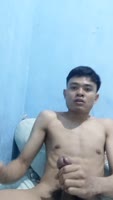 Keripik Benteng's Handsome Asian Jerk Off Showcases His Massive Cock