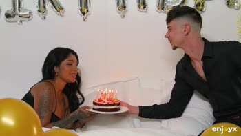 Birthday Bang for Yasmina Khan