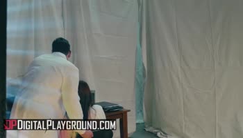 Tia Cyrus Takes a Cosmic Ride on Tommy Gunn's Big Cock