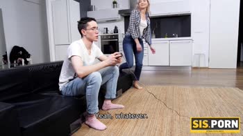Anna's Taboo Tale: Step Sis Seduced by Nerdy Stepbro