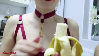 AlissaWhite1 - Alissa's Teen (18+) Sensation: One Sucks, Two Thrills